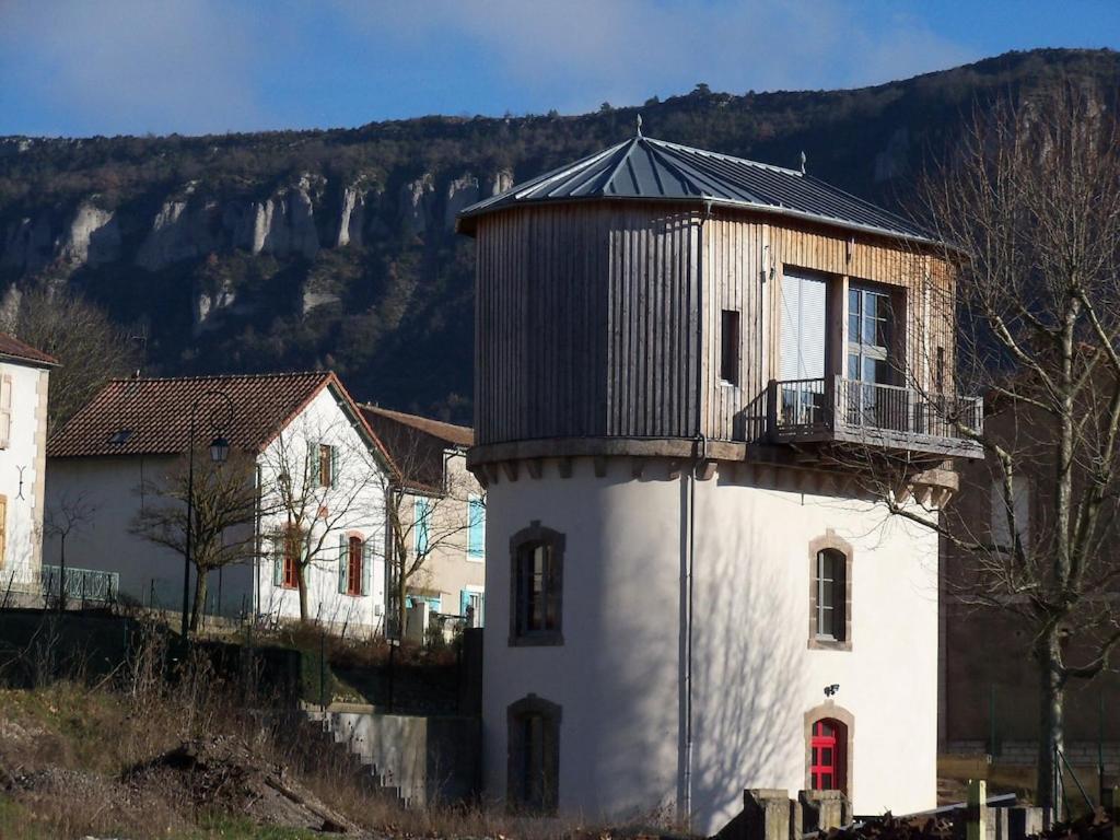 Chateau D'Eau Logement Insolite Tournemire  Exterior foto